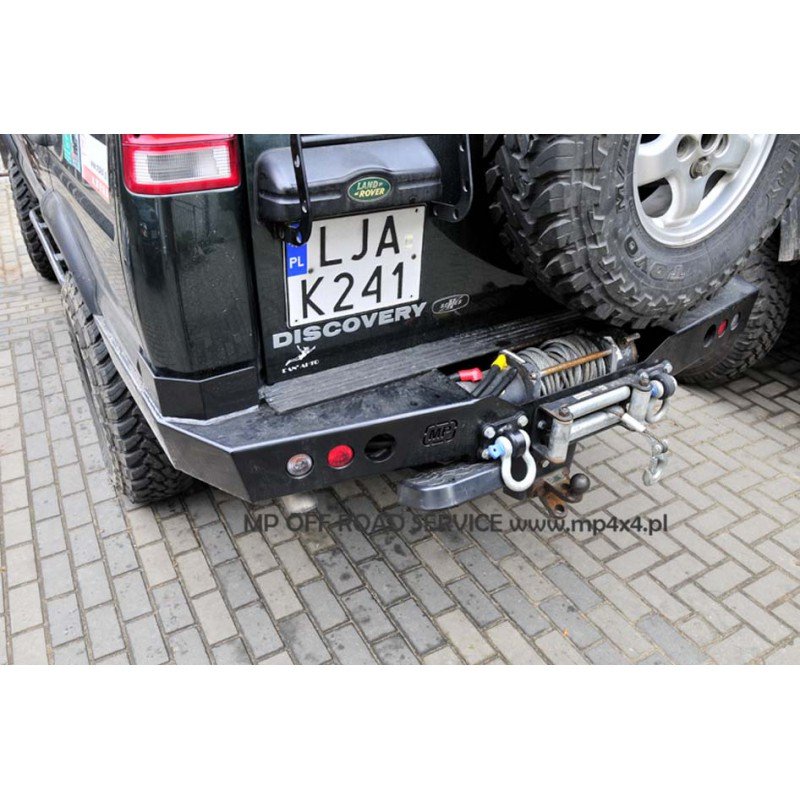 zderzak-tylny-hd2-z-bokami-oslaniajacymi-i-plyta-montazowa-wyciagarki-do-land-rover-discovery-ii- (3).jpg