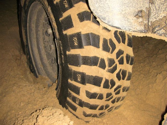 Nové KM2 &quot;berou&quot; pěkně i boky pneu.