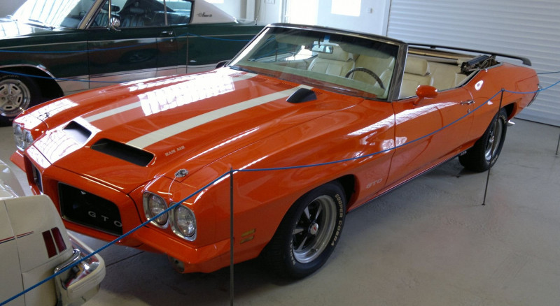 Muzeum Amerik 12 - hala3 Pontiac GTO.jpg