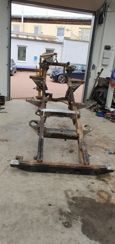 004-WhatsApp Image 2025-12-15 at 02.32.19.jpeg