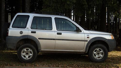 lift 2&quot;,zátěžové pružiny v zadu,           nokian 215/80/15