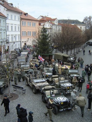 AMBASSADOR 586.jpg