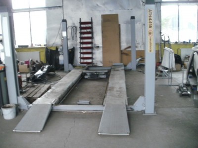 4-sloupový, 4-tunový hevers podzvihem (7).JPG