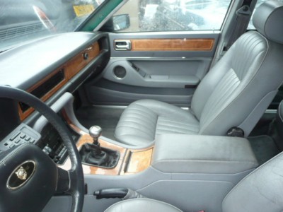 XJ6 manual 002.JPG