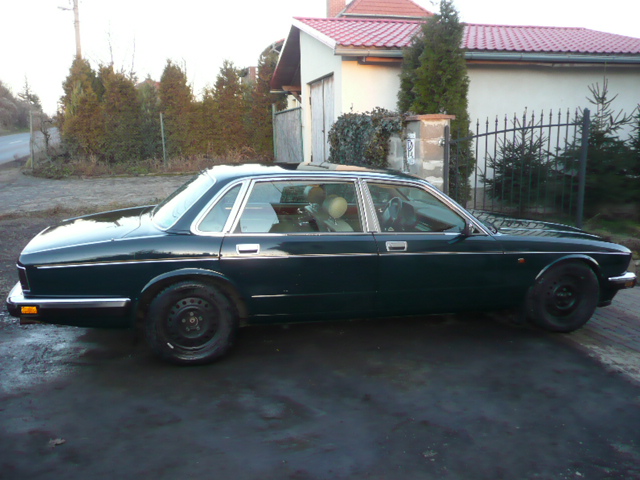 Daimler Majestic 017.JPG