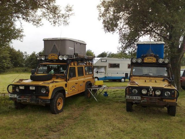 Camel Trophy Land Rover Defender 01.jpg