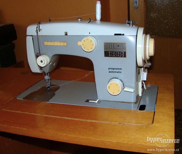 7832173-prodam-sici-stroj-veritas-1.jpg