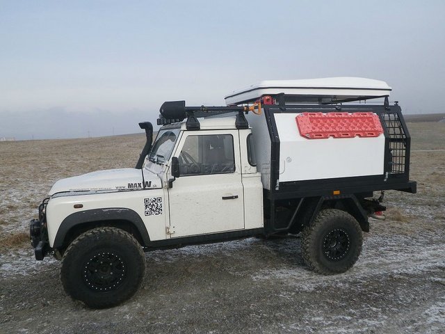 6408845_4.jpg