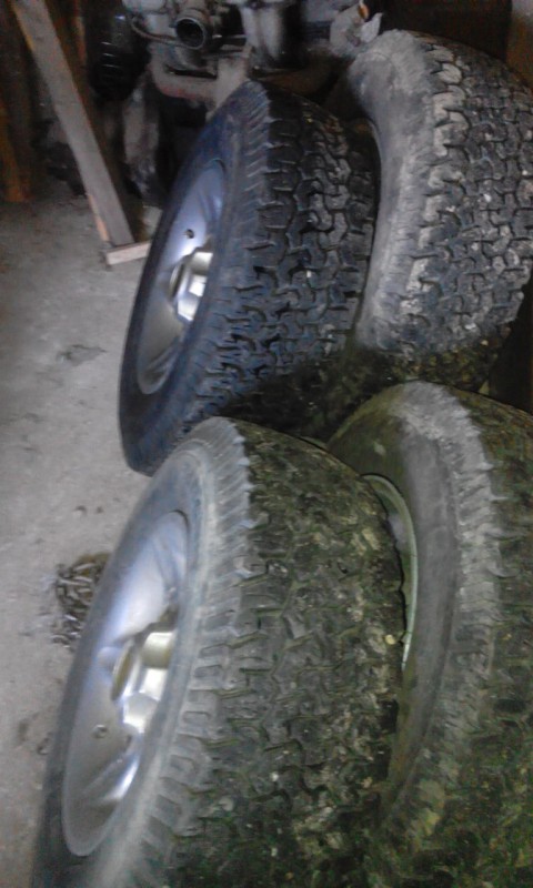 IMG_20150414_132604.jpg pneu 5.jpg