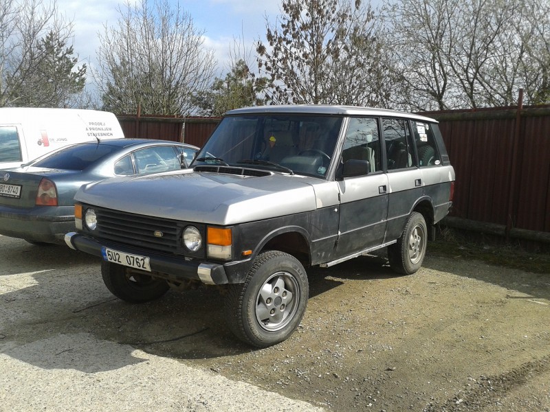 přední nárazník.jpg