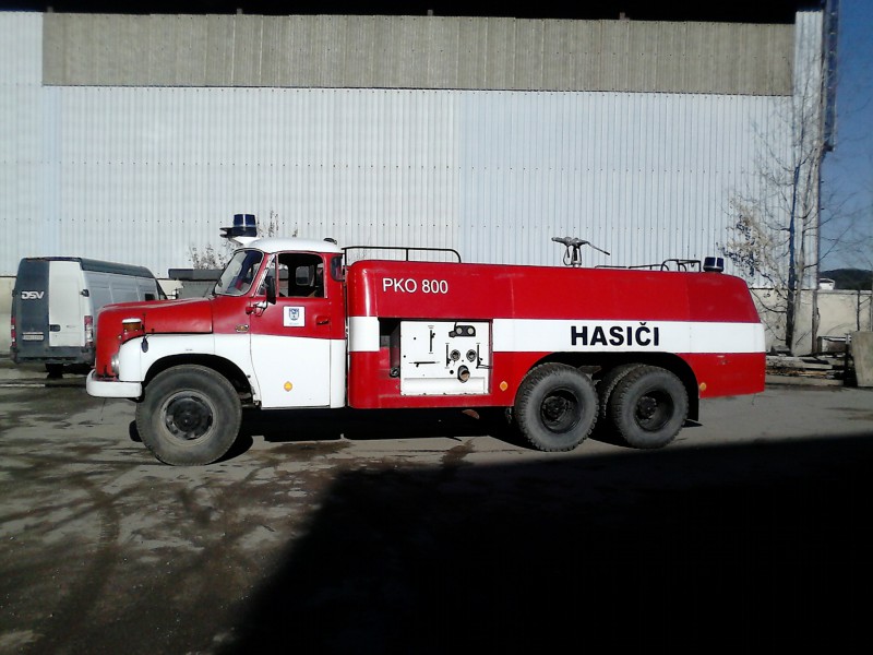 Tatra CAS 32 047.jpg