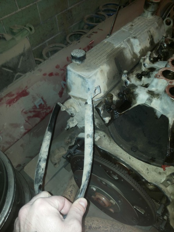 motor-kapota