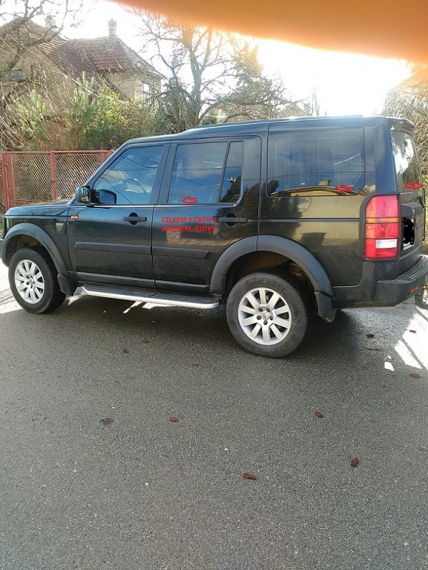 Land Rover Discovery 3 TDV6 255 55 18.jpg