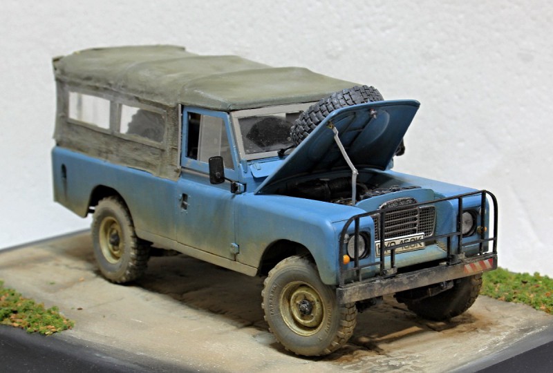 Land rover series III.jpg