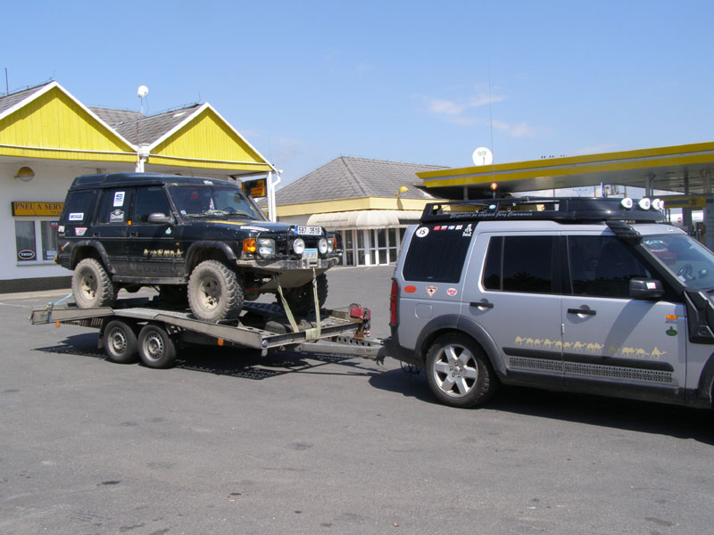 Slavnostní odjezd k domovu.